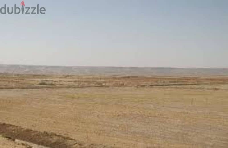 أرض مول في حي الحرية-العبورالجديدة مساحة 1064م
خالصةومحفورة وعداد مياه 0