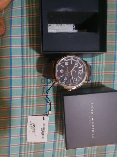 Tommy's whatch brand new 1