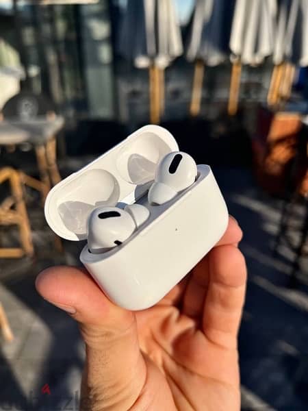 AIRPODS PRO (ANC) 1