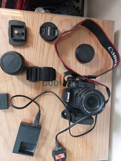 Canon 77D+ 18-55 lens+ battery