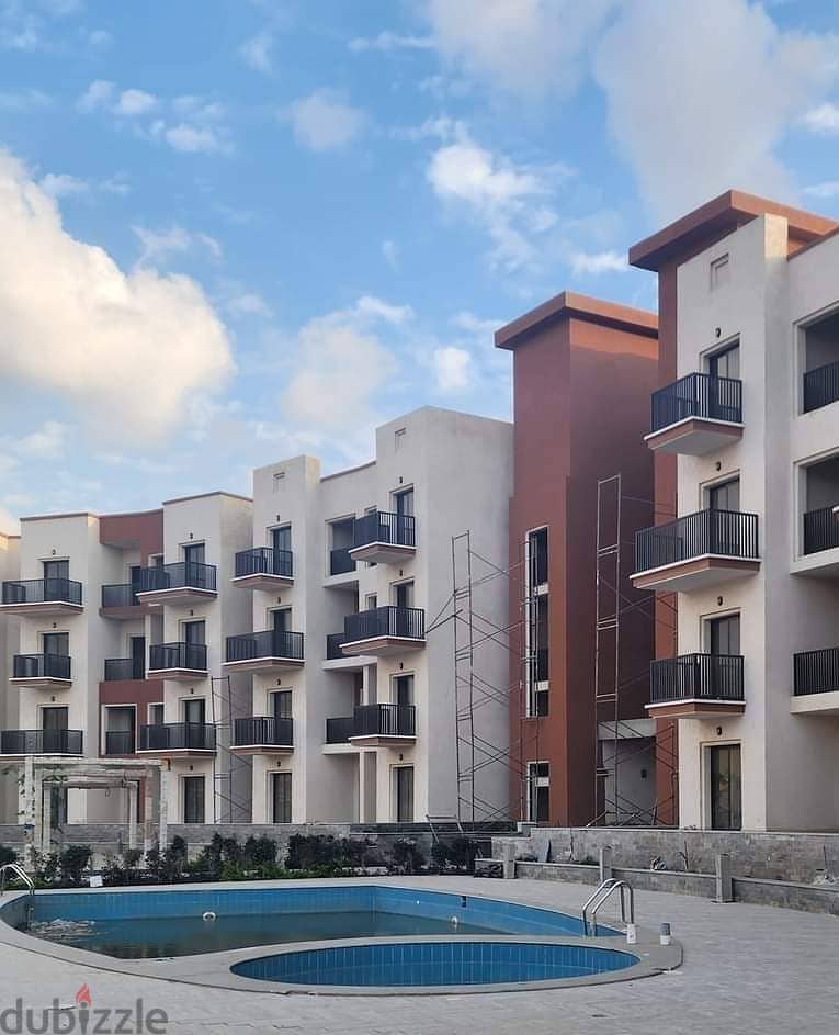 Apartment for sale in landscape view, 3 years delivary  down payment  starting from 10% in Nyoum October Compound 9