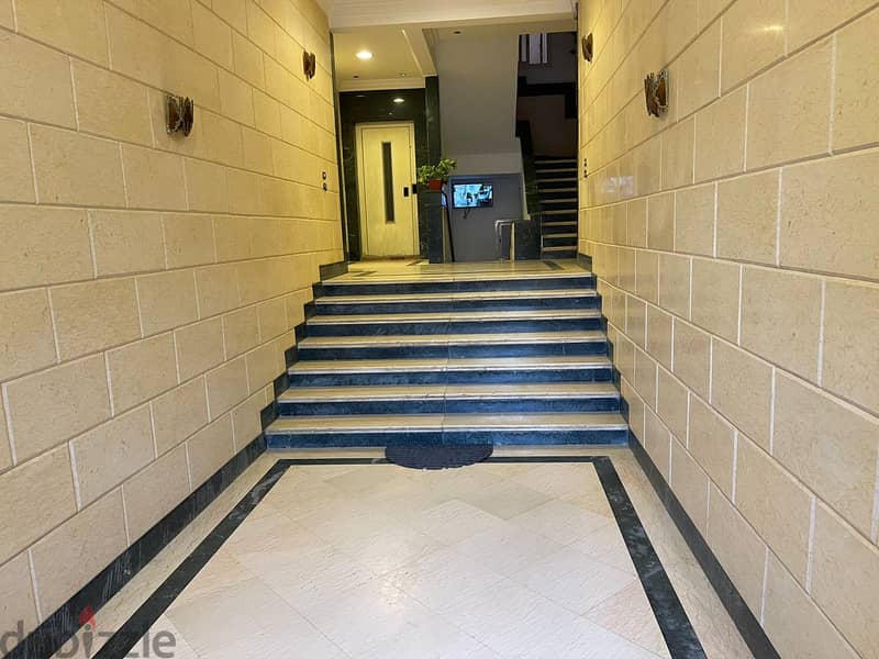 Apartment for rent, ground floor, in a residential or administrative garden, Al-Yasmeen, near the 90th and Petrosport Club  With private entrance  Su 2