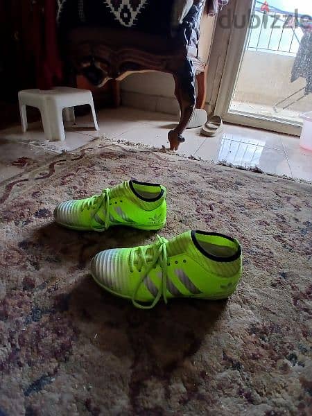 حذاء كرة قدم 2