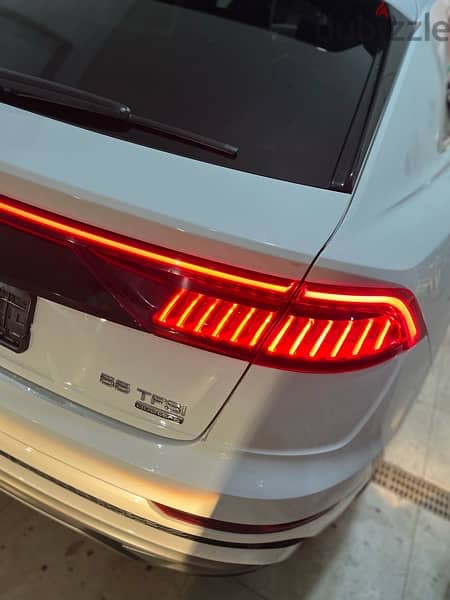 Audi Q8 quattro S Line 2022 10