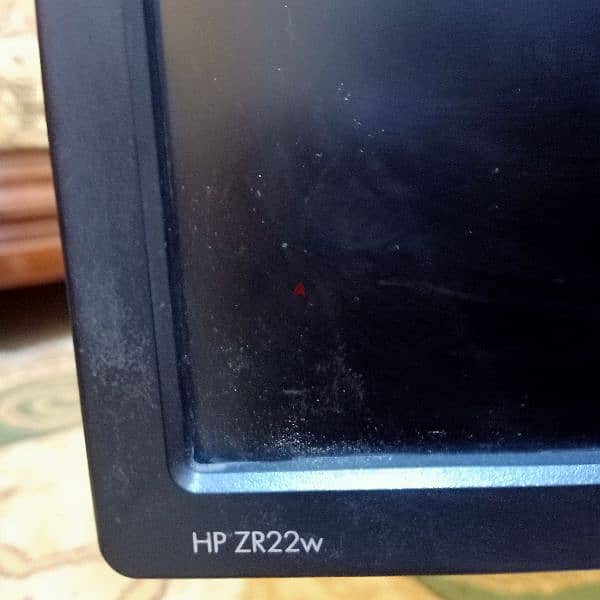HP zr22w monitor 3