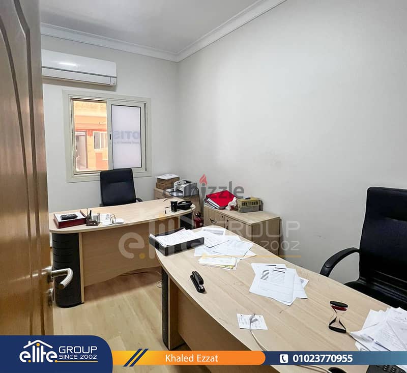 شقة مرخصة اداري 104م للبيع في كمباوند السرايا شارع الريادة - سموحة 2