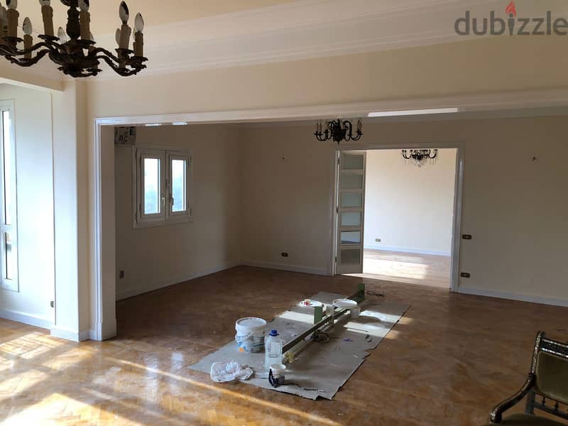 A 3-bedroom apartment overlooking the Nile for rent in Al-Gezira Al-Wousta Street 4