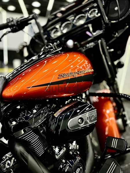 Harley-Davidson Street Glide Special 114 (FLHXS) 7
