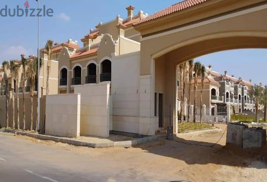 villa 240m ready to move at la vista alpatio Shorouk city 5