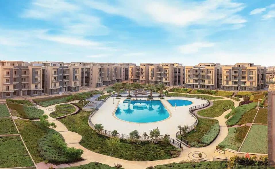 Invest and immediately receive an apartment in Galleria Residence, Fifth Settlement, Golden Square 3