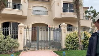 Twin house Ready to move in al Patio prime from lavista Compound in el sherouk city 0
