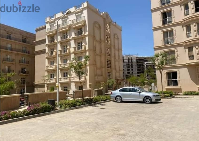 Penthouse apartment for sale, 76m  + roof in Hyde park new cairo 1