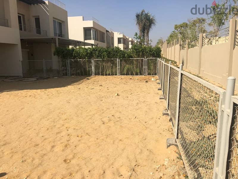 villa for sale 220m at palm hills new cairo compound PX 4