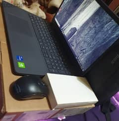 Dell Vostro 3510 laptop Like new- 11th Intel core i7-1165G7, 8GB RAM