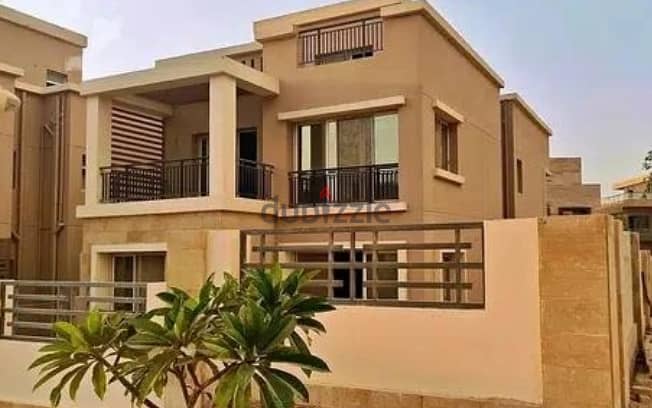 A snapshot villa for sale at the price of a condominium in Taj City with two facades on the Suez and the Ring Road 2