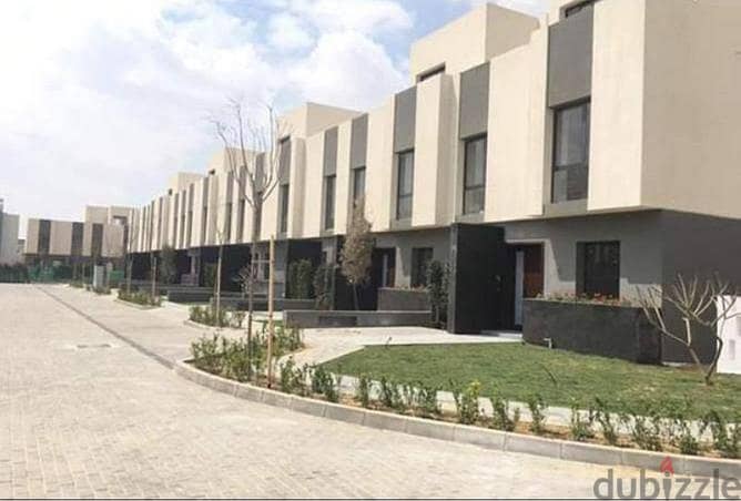 Finished apartment for sale in Al Burouj Elsherouk 255m with 6y installments  شقة للبيع متشطبة في الشروق 255م باقساط  بالقرب من مدينتي 1