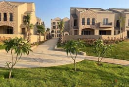 Townhouse villa for sale with 9y installments 120m in At East Sabbour تاون فيلا للبيع في ات ايست  صبور القاهرة الجديدة 120م  باقساط 9 سنوات