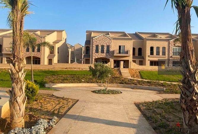 Townhouse villa for sale with 9y installments 120m in At East Sabbour تاون فيلا للبيع في ات ايست  صبور القاهرة الجديدة 120م  باقساط 9 سنوات 10