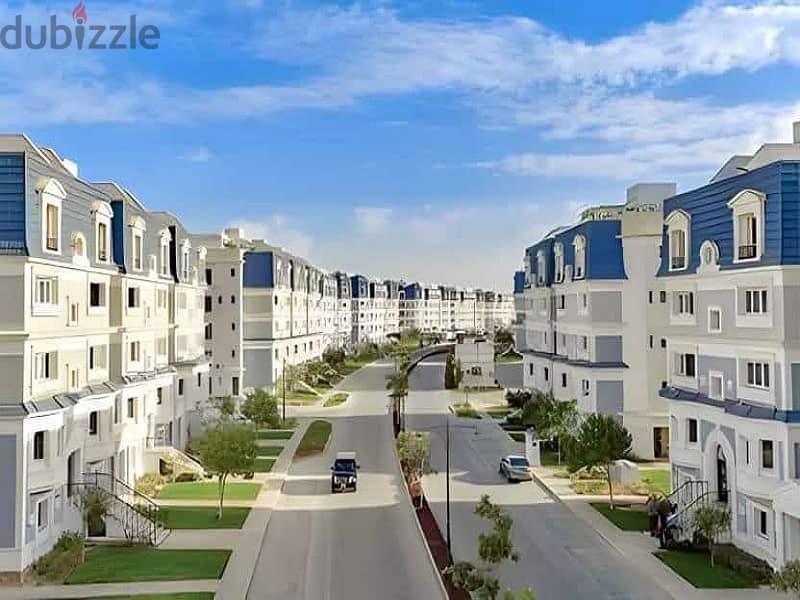Resale apartment in Mountain view i city october - 220m ready to move and open view in installments till 2029 2