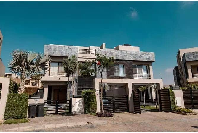 295 sqm villa for sale in Sheikh Zayed in Karma Gates Compound in installments 8