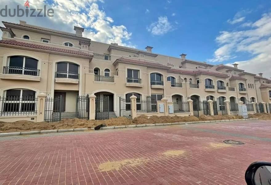 villa for sale 230m early deliver at la vista city with installments 3