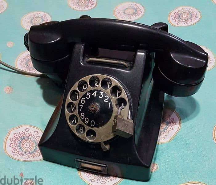 تليفون قرص الستينات لهواه الانتيكات 3