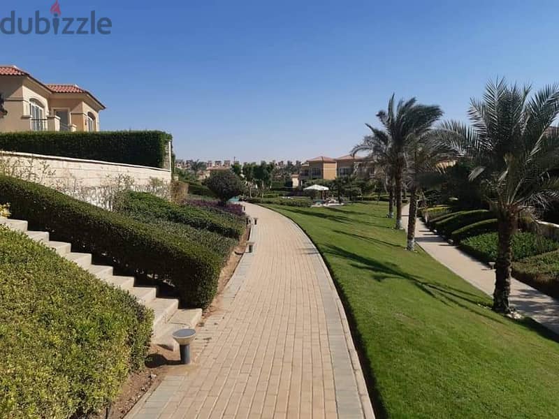 townhouse for sale 190m in compound stone park new cairo 3