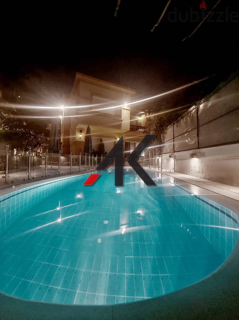 توين  مميز 540 متر كامل التشطيب بحمام سباحة للبيع في لاتيرا 1