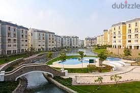 Exclusive townhouse 210 m with a very attractive down payment prime location for sale in Mountain View aliva Compound Mostakbal City 0