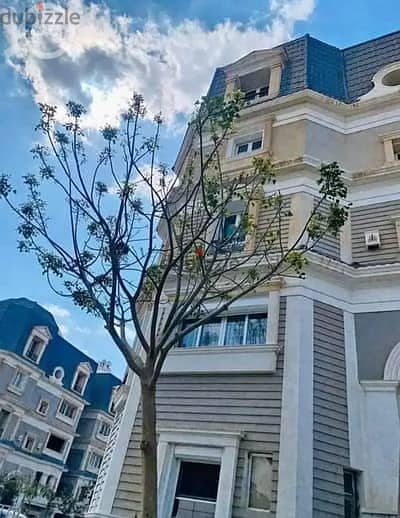Exclusive townhouse 210 m with a very attractive down payment prime location for sale in Mountain View aliva Compound Mostakbal City 1