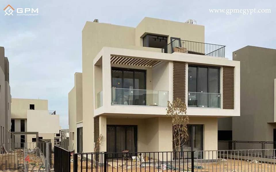 Exclusive stand alone villa 251 sqm semi finished for sale in Sodic East Compound  EL Shorouk City 4