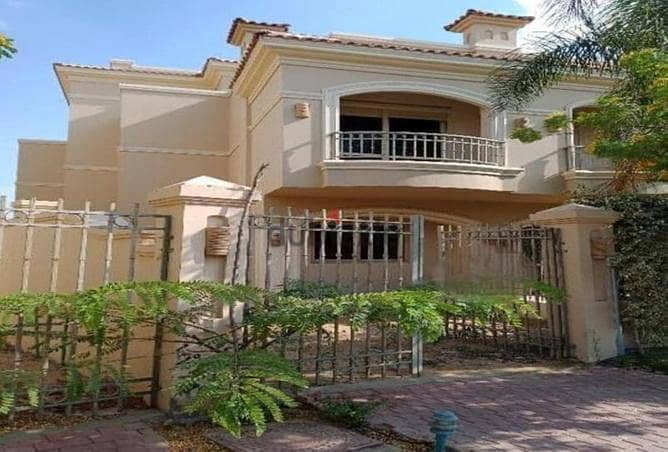 Villa for sale, 220 meters, twin house (ready for delivery) in La Vista Patio 5, Shorouk, next to Cairo Airport, with a 20% contract down payment    . 1