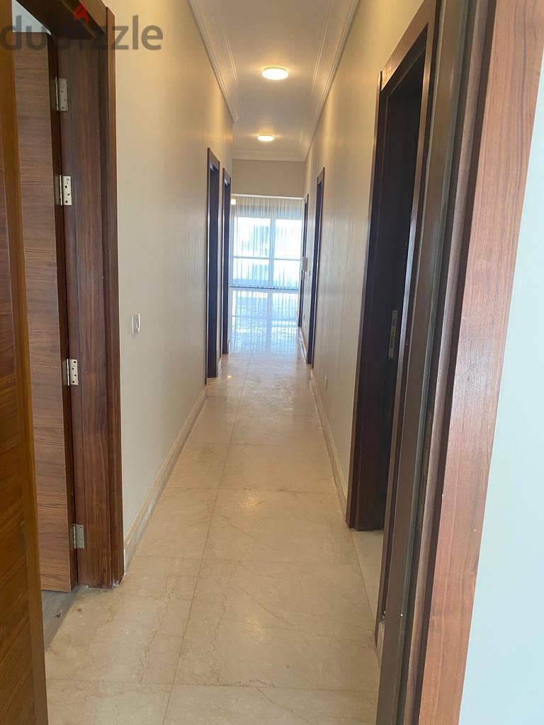 Villa for sale, 220 meters, twin house (ready for delivery) in La Vista Patio 5, Shorouk, next to Cairo Airport, with a 20% contract down payment    . 10
