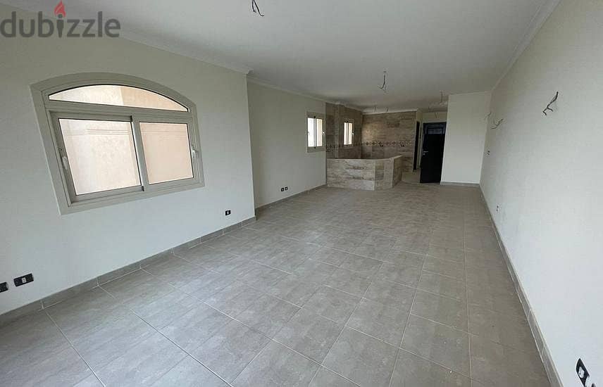 شاليه متشطب للبيع في تلال السخنه فيو بانورامي على البحر  Finished chalet for sale in Telal El Sokhna with panoramic sea view 1