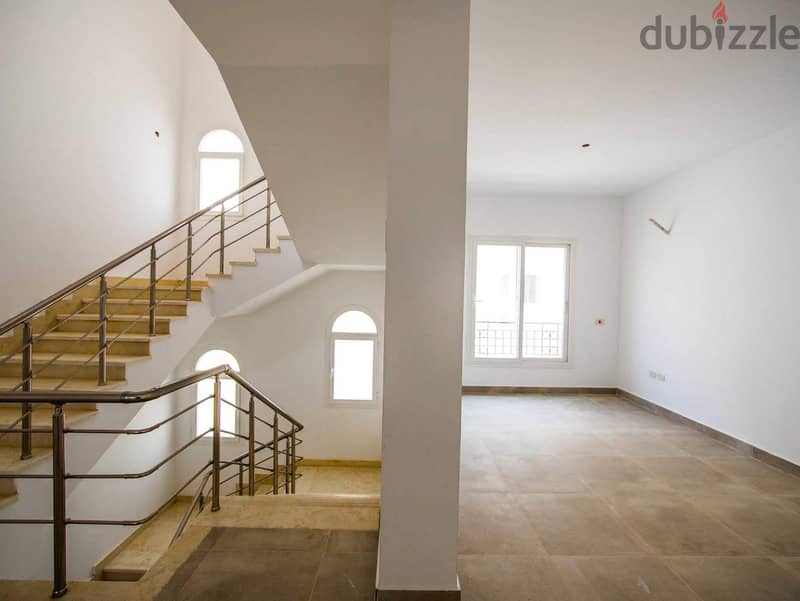 Townhouse modern for sale, in Al Maqsad Compound new capital ready to move 2