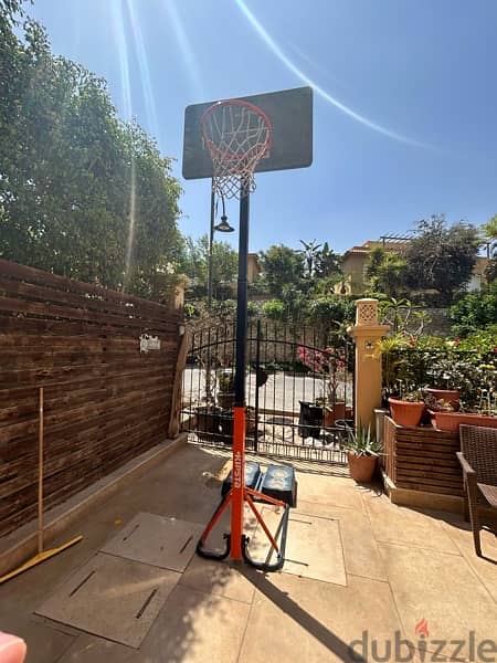 kipsta basketball hoop 1