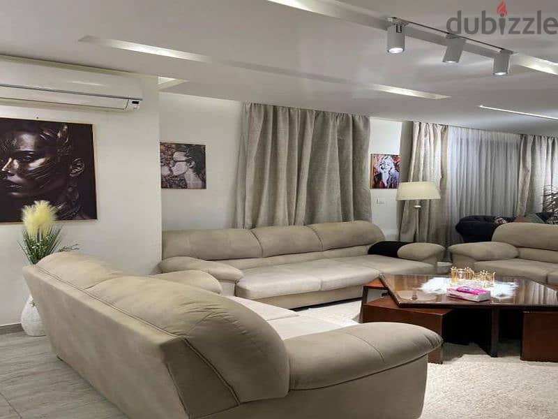 A fully furnished triplex for rent in a distinctive location in Eastown Compound 2