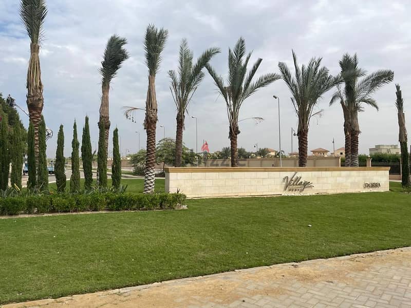 Villa for sale, twin house (360 m land) for sale in Village West, Sheikh Zayed, next to Mall of Arabia, 4-year installments, including clubhouse &   . 4