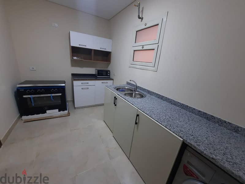 2 room apartment a special price ,excellent location 12