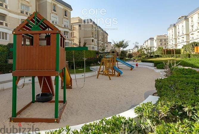 Exclusive apartment 123 sqm, view, landscape and lakes next to the club for sale in Hyde Park Compound, Fifth Settlement 3