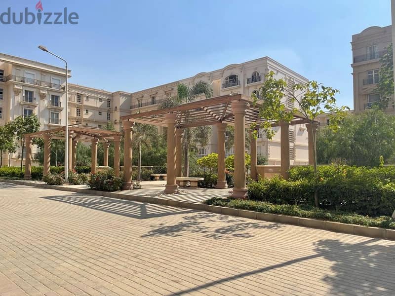 apartment 160 m prime location installment till 2031 , hyde park new cairo 3
