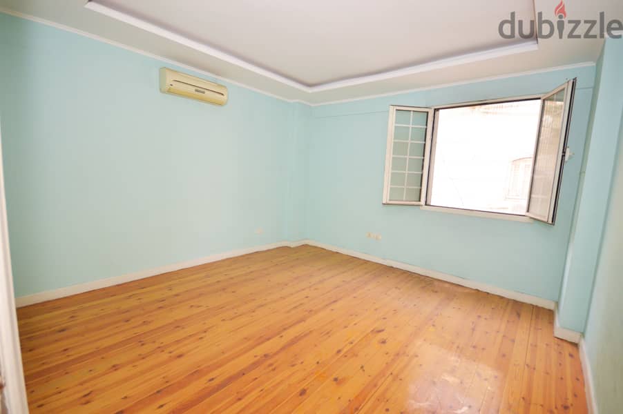 Apartment for sale - Smouha - area 240 full meters 4
