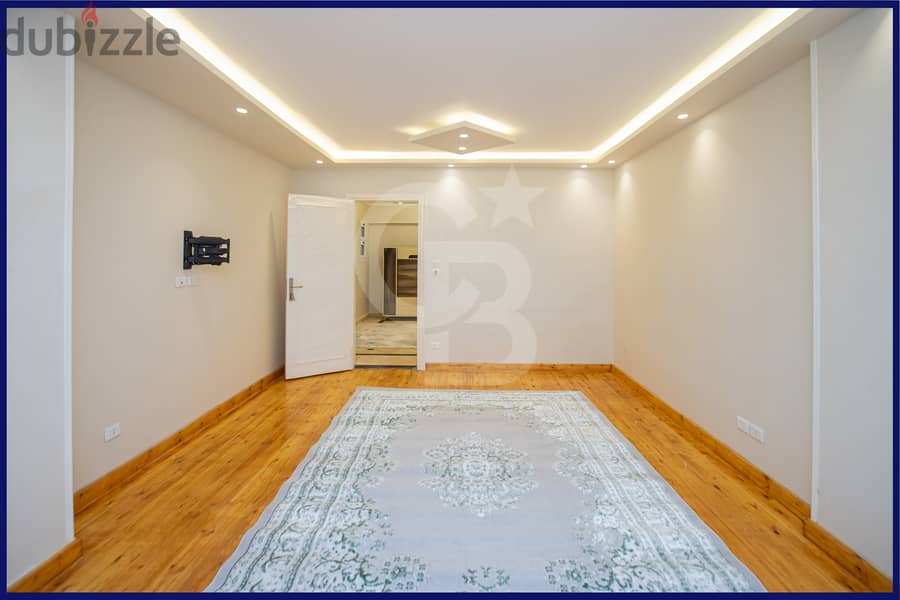 Apartment for sale 220m Laurent (Army Road) - sea View 11