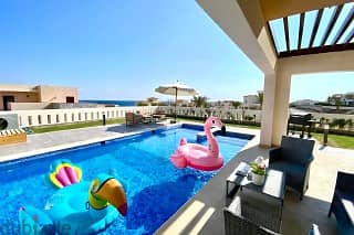 For sale, a villa in the Amaros Sahl Hasheesh compound, second row, on the sea 10