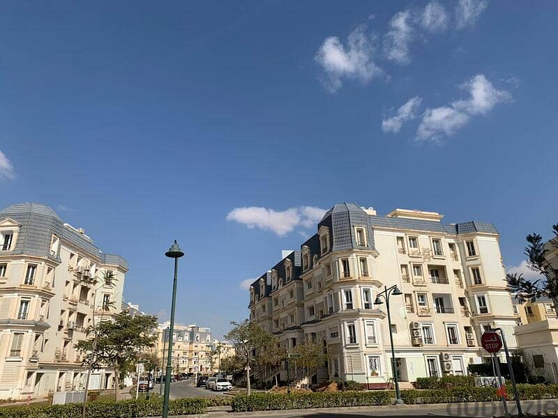 IVilla Roof 300 m PRIME LOCATION for sale Cash at MOUNTAIN VIEW HYDE PARK - NEW CAIRO 2