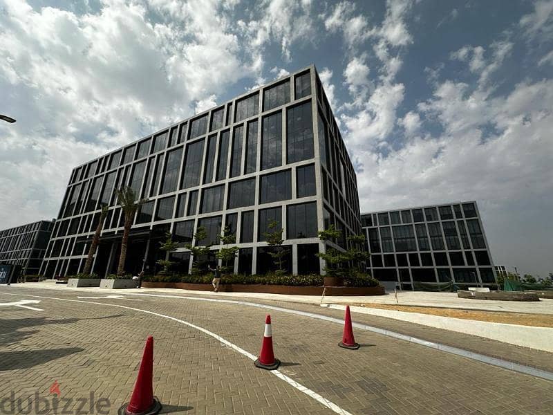 Fully finished admin office 95m in CFC | for rent 0
