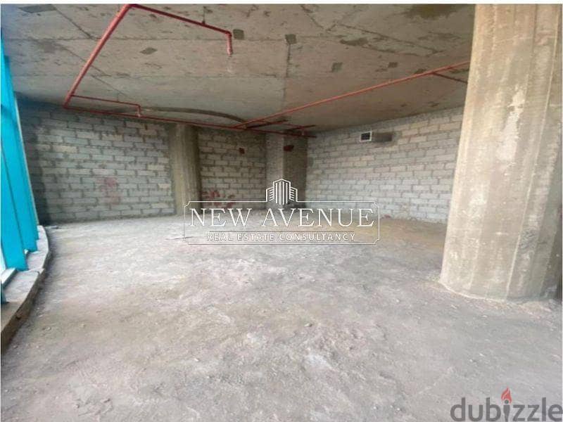Commercial retail For Rent 91 sqm + in El Rehab 2 3
