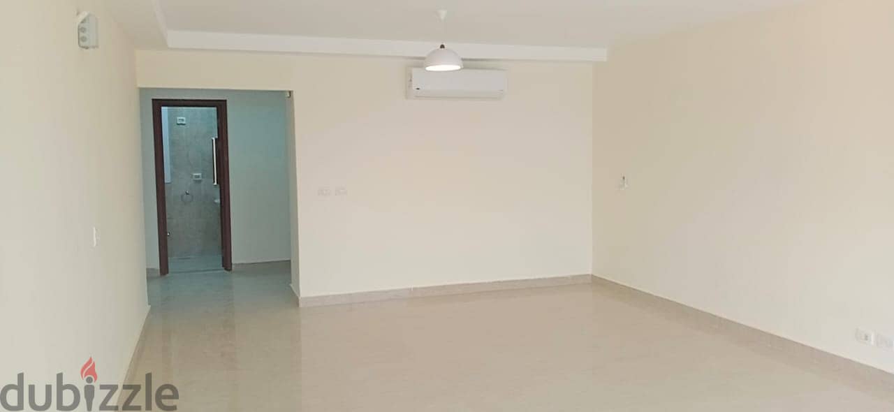 For rent apartment ultra super lux with kitchen and ac’s in hyde park compound new cairo 2