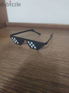 black 8 bit pixel glassess