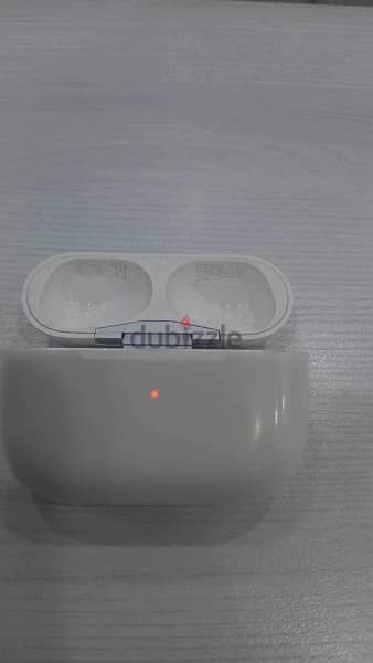 Apple AirPods Pro 1 charging case only 3